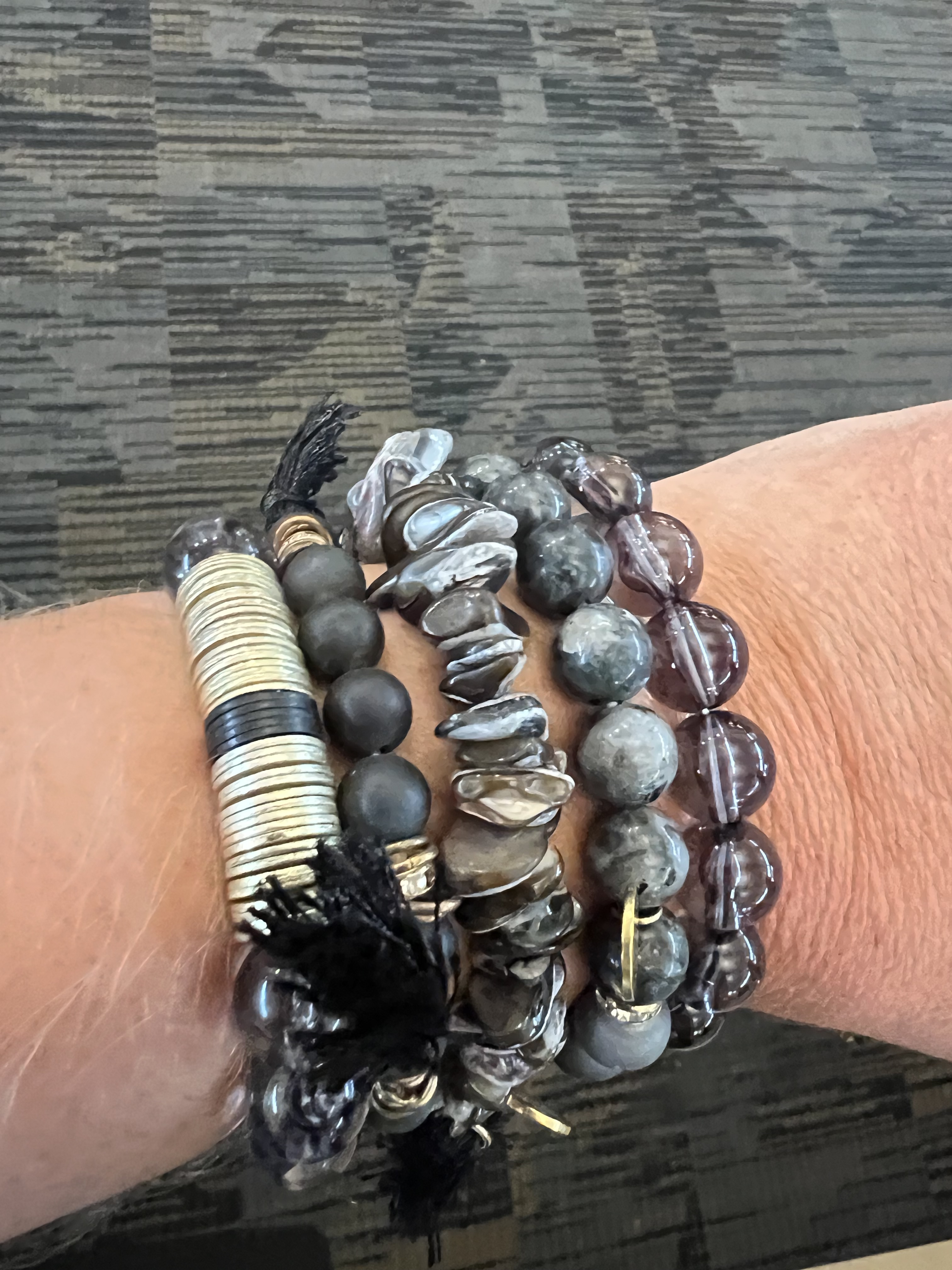 Back in black (& gray) Back in black (& gray)