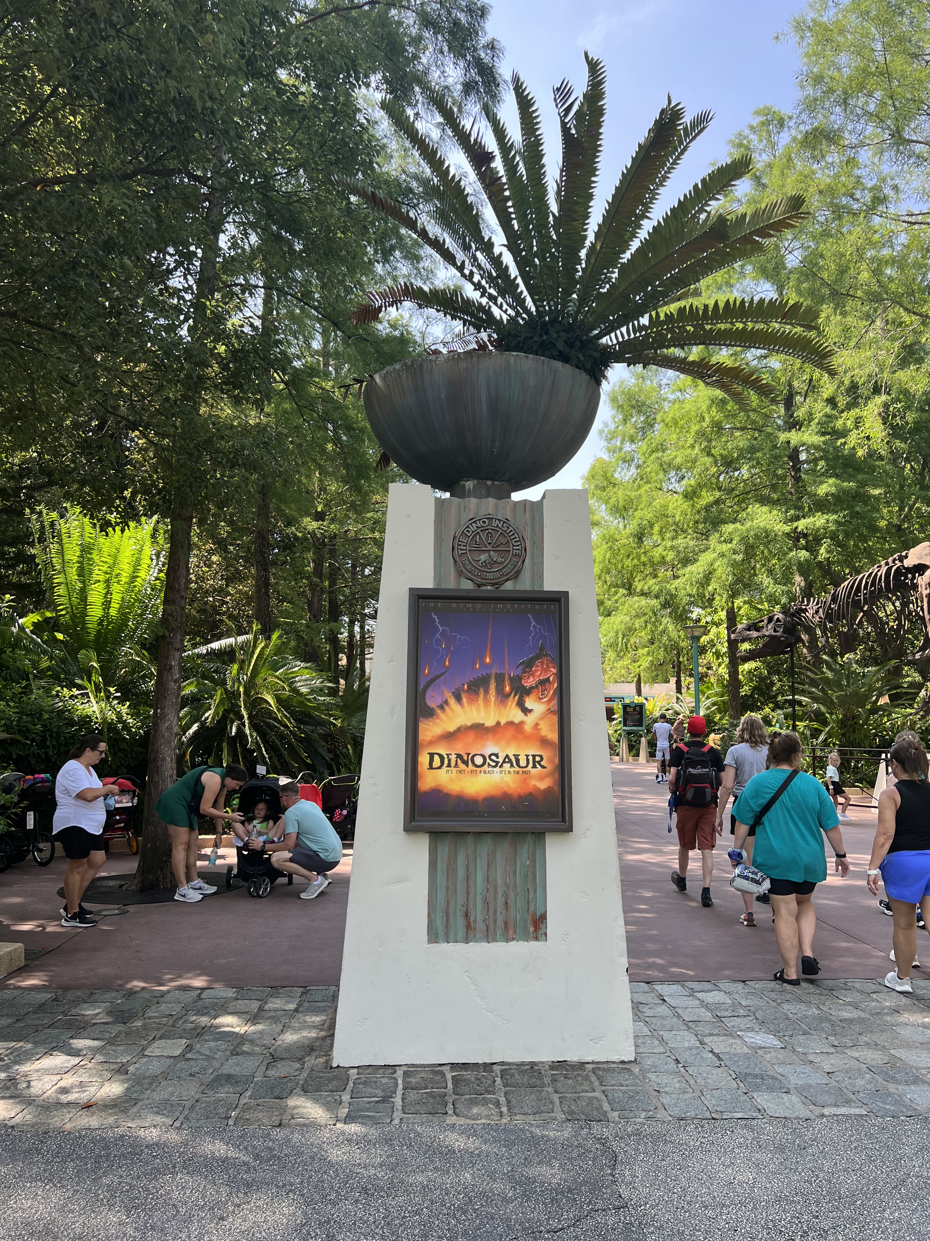 Animal Kingdom: Dinosaur