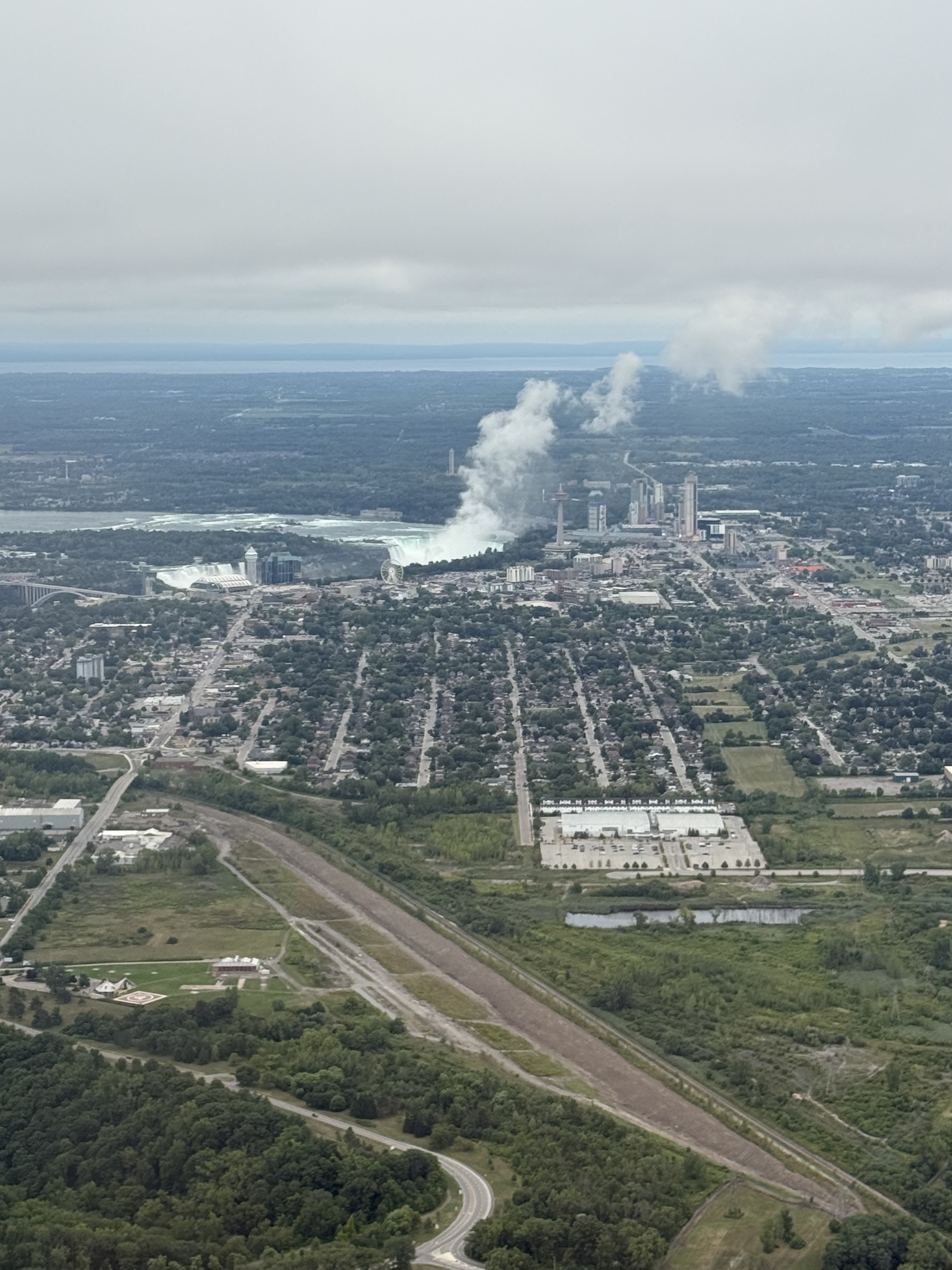 Niagara Falls: Airplane POV Niagara Falls: Airplane POV