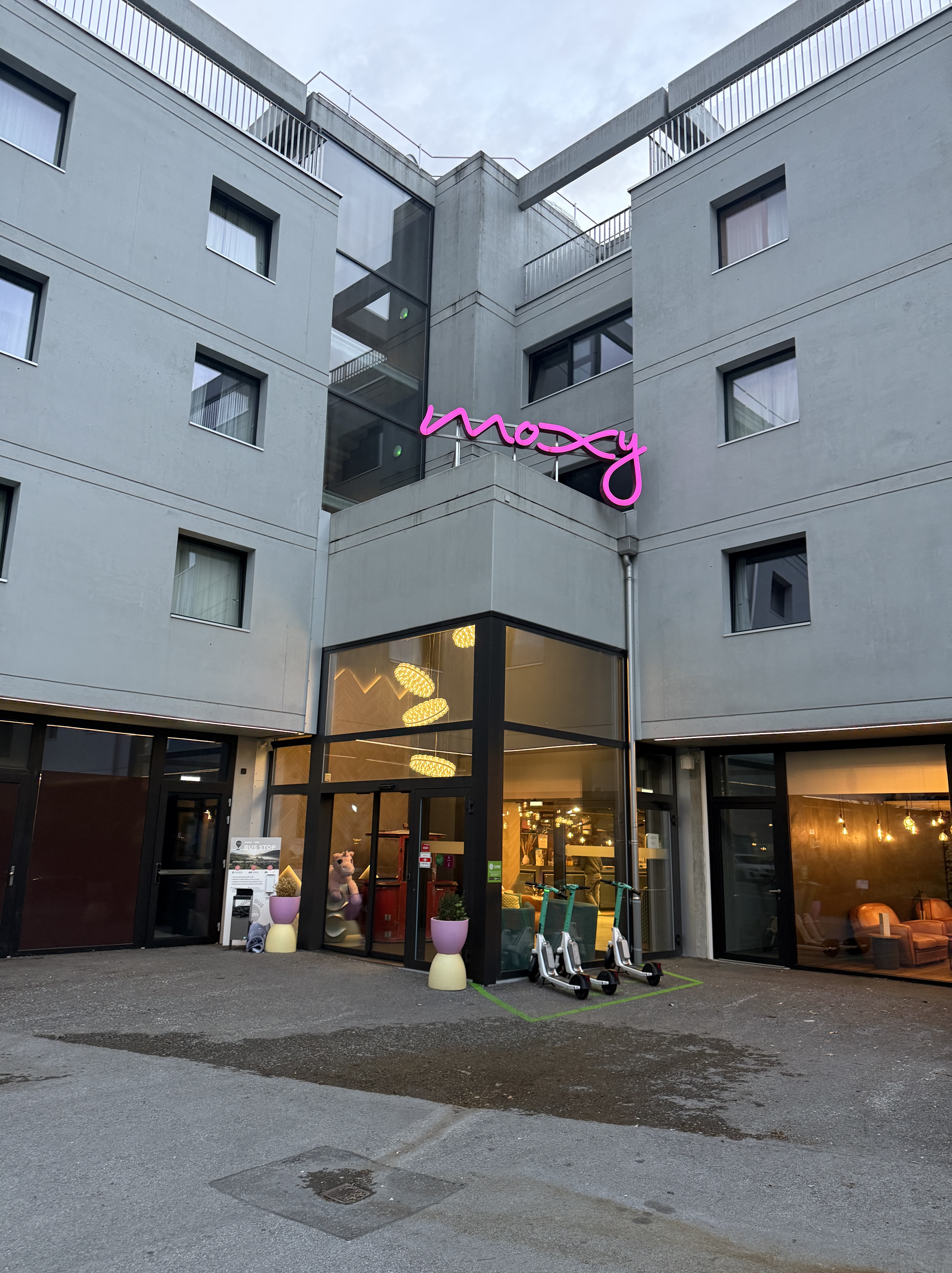 European trip #8: Moxy Hotel in&nbsp;Sion
